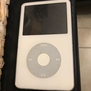 Apple iPod 5th Generation (30GB)